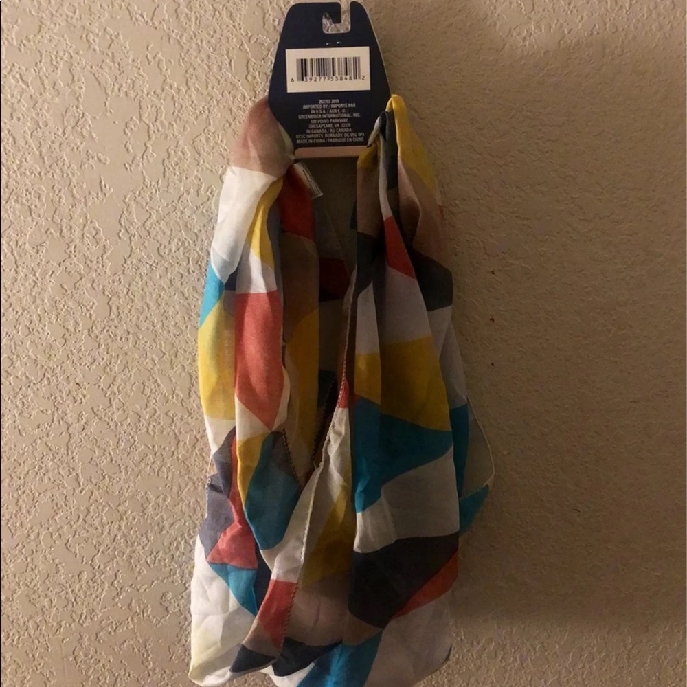 Infinity scarf - Picture 3 of 3